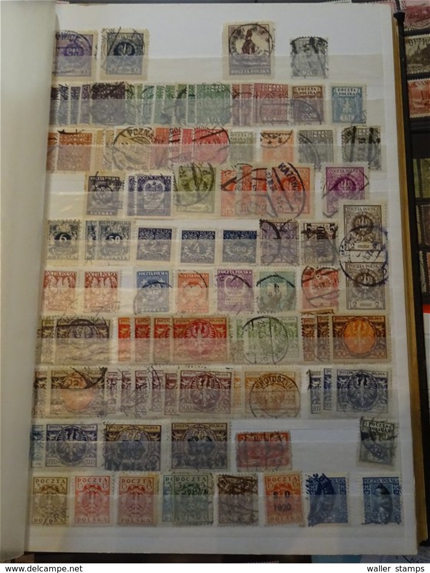 Lot With World Stamps