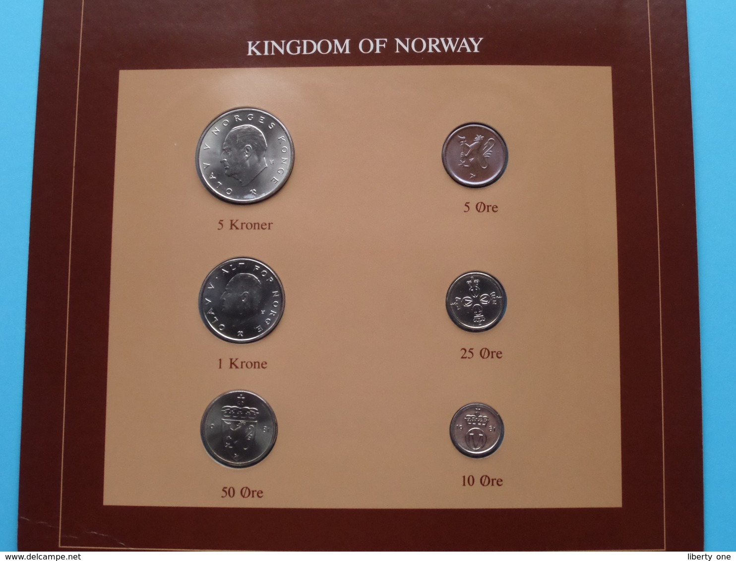 KINGDOM OF NORWAY ( From The Serie Coin Sets Of All Nations ) Card 20,5 X 29,5 Cm. ) + Stamp '82 ! - Norvège