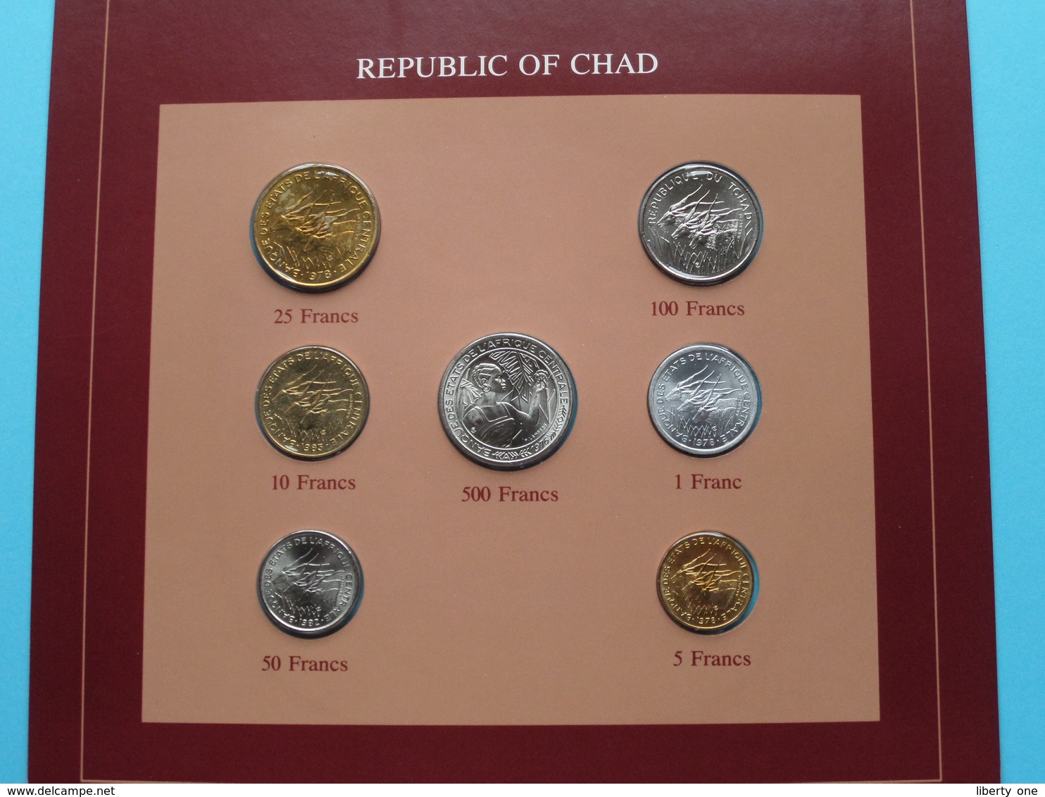 REPUBLIC OF CHAD ( From The Serie Coin Sets Of All Nations ) Card 20,5 X 29,5 Cm. ) + Stamp '84 ! - Ciad