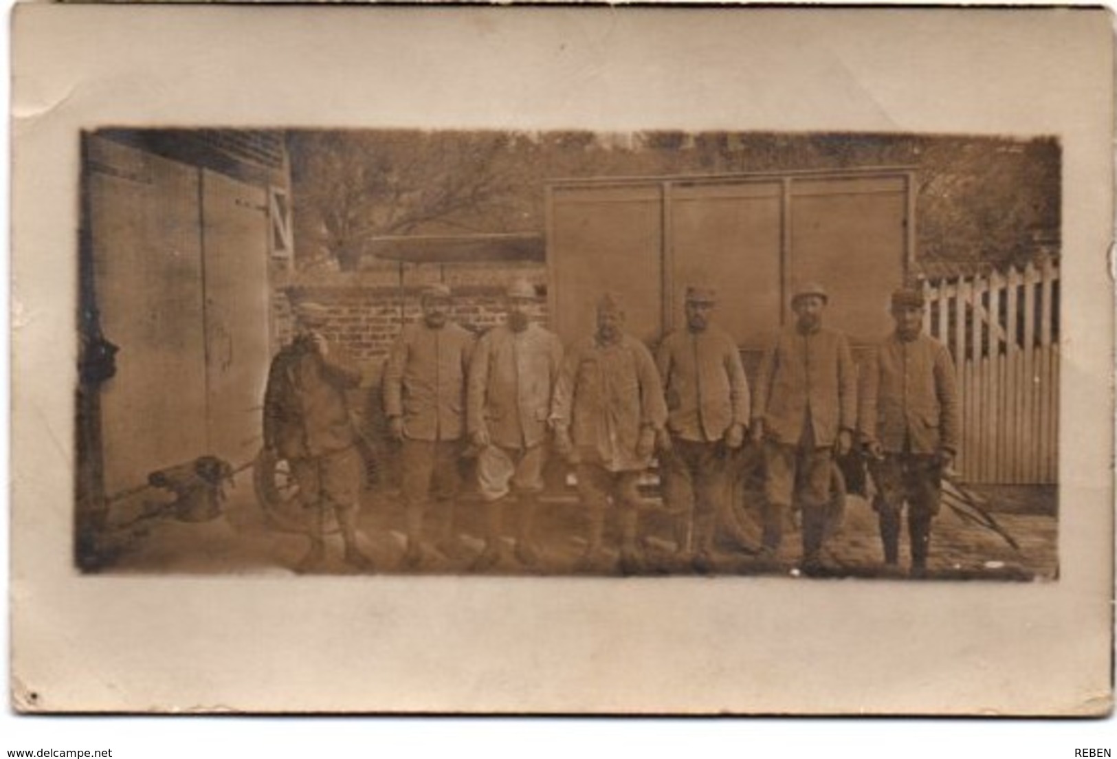 Photographie - Année (?) - Groupe De Soldat - Guerre, Militaire