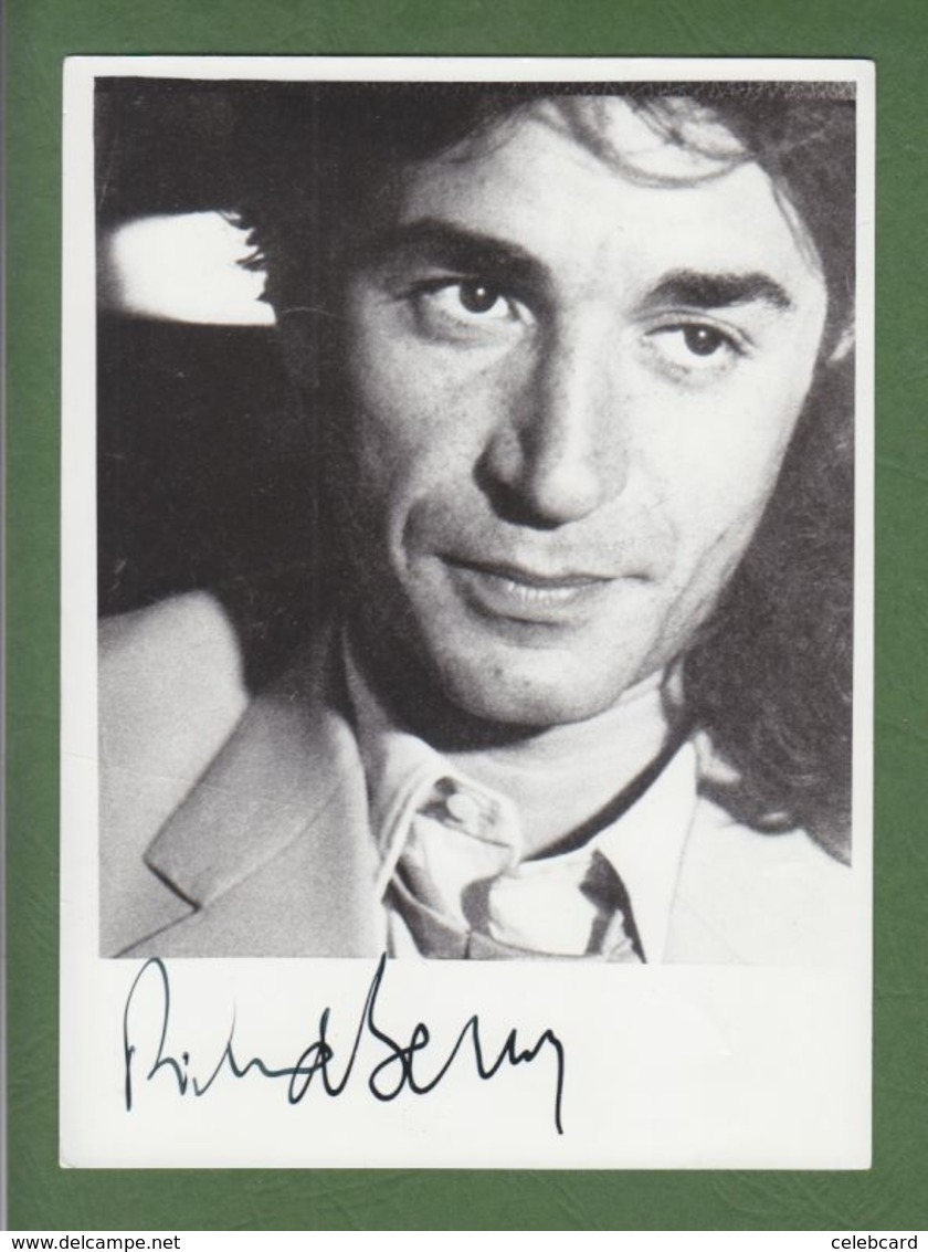 RICHARD BERRY AUTOGRAPHE / AUTOGRAMM In Person Signed Glossy Photo 13/18 Cm   *Acteur* - Autres & Non Classés