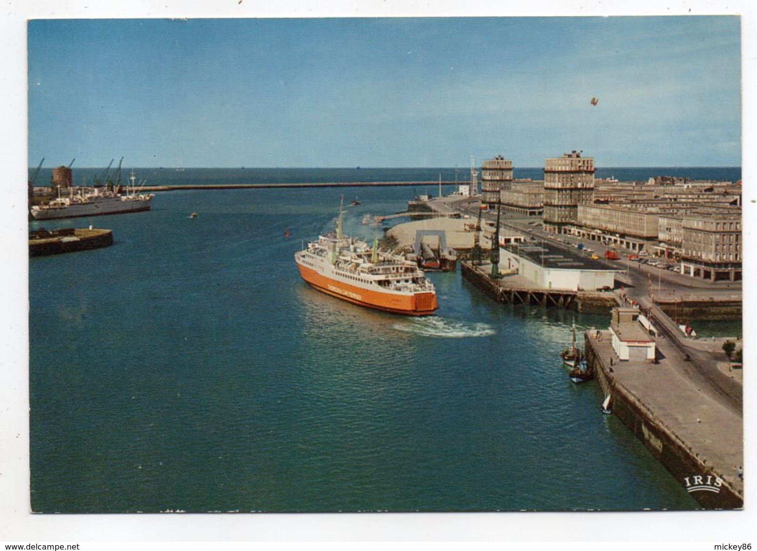 LE HAVRE -- Port--Le Départ Du Car-Ferry - Port