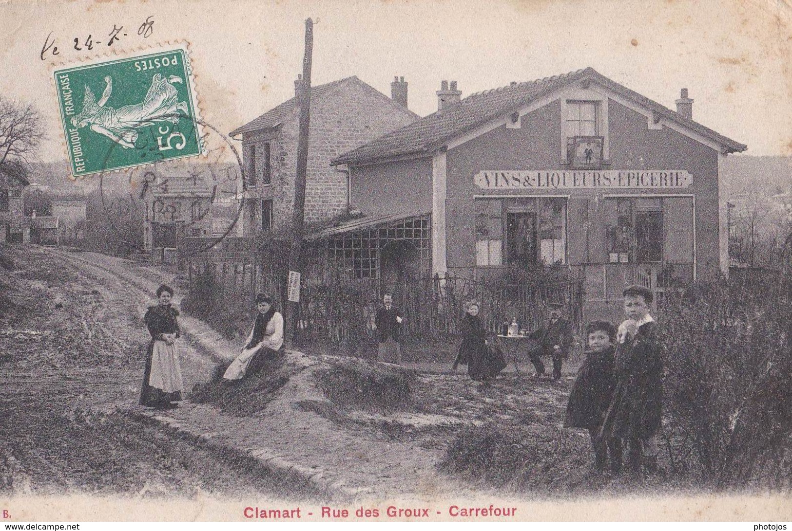 CPA  : Clamart (92) Rare  Rue Des Groux Carrefour Vins Epicerie   Très Animée  BE   Ed Breger - Clamart