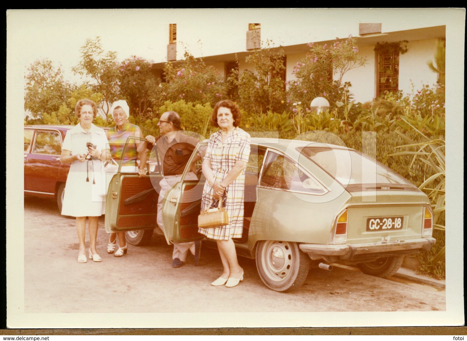 1973 REAL PHOTO FOTO AMATEUR CAR VOITURE CITROEN GS ALGARVE PORTUGAL - Luoghi