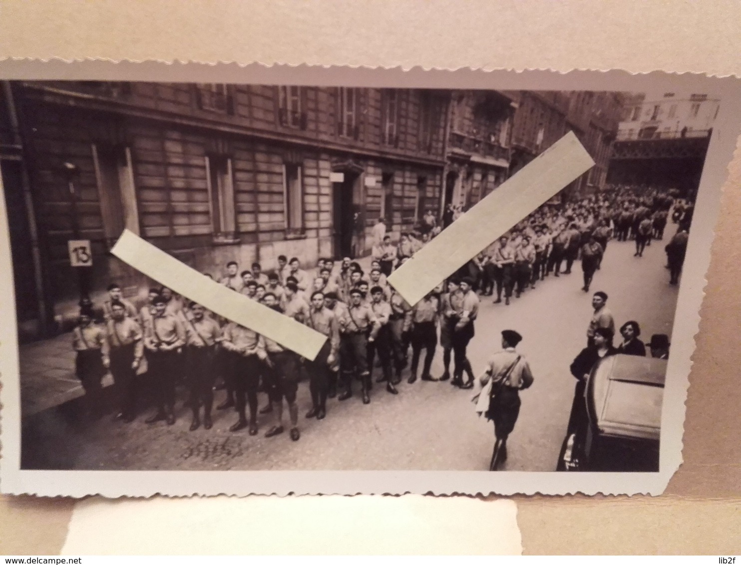 1934 Paris Croix De Feu Départ D'une Manifestation Colonel De La Rocque Front Populaire Ligues Patriotiques Fascisme - Guerra, Militari