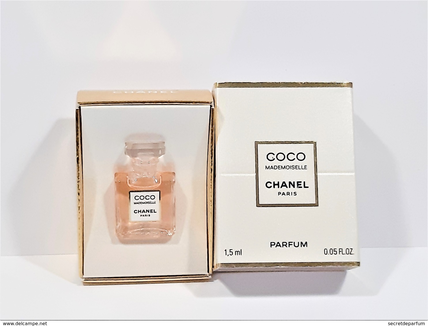 Miniatures De Parfum CHANEL COCO MADEMOISELLE  PARFUM   1.5 Ml + BOITE - Miniatures Femmes (avec Boite)