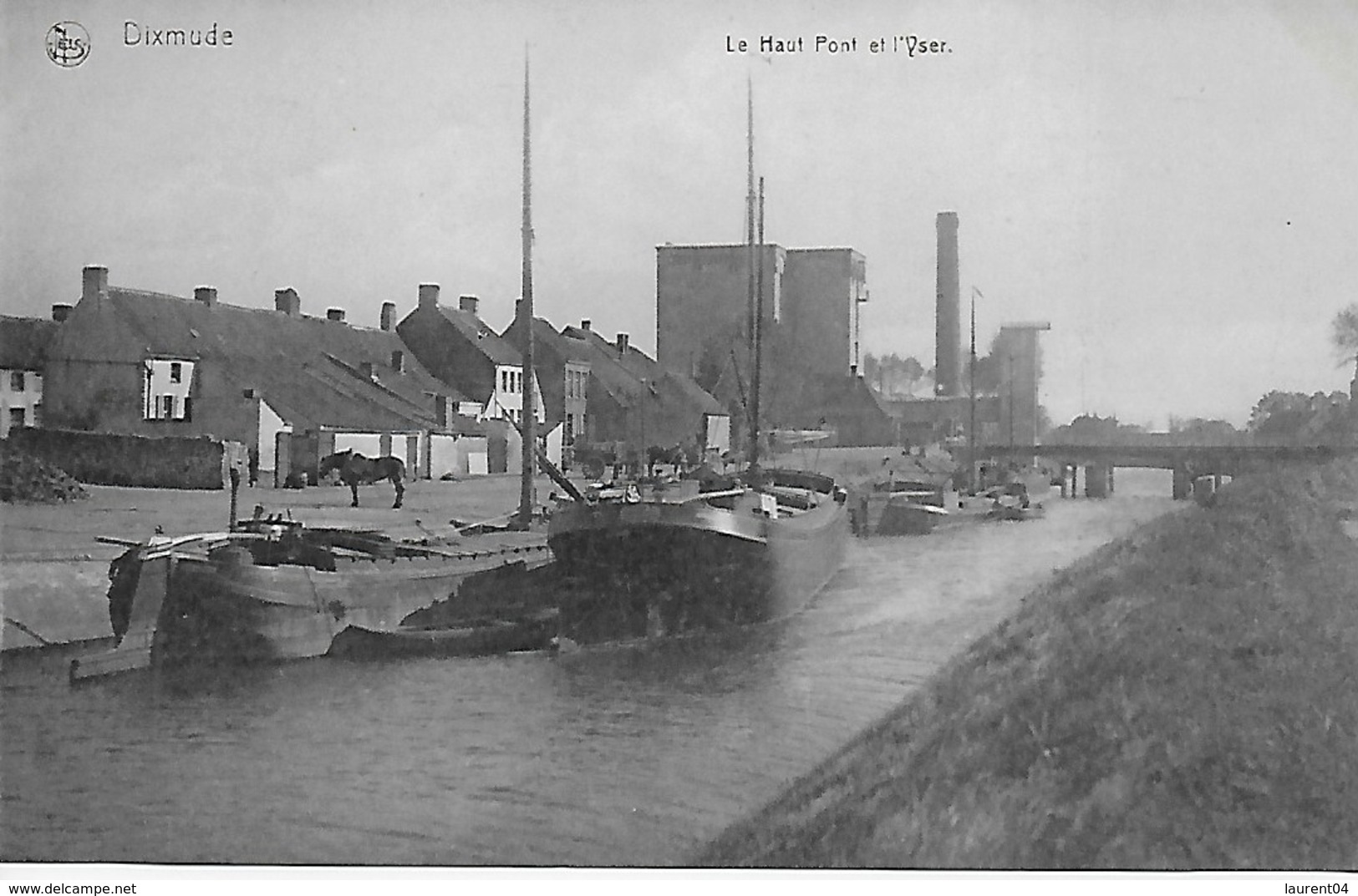 DIKSMUIDE.DIXMUDE. LE HAUT PONT ET L'YSER. BELLE ANIMATION AVEC PENICHES - Diksmuide