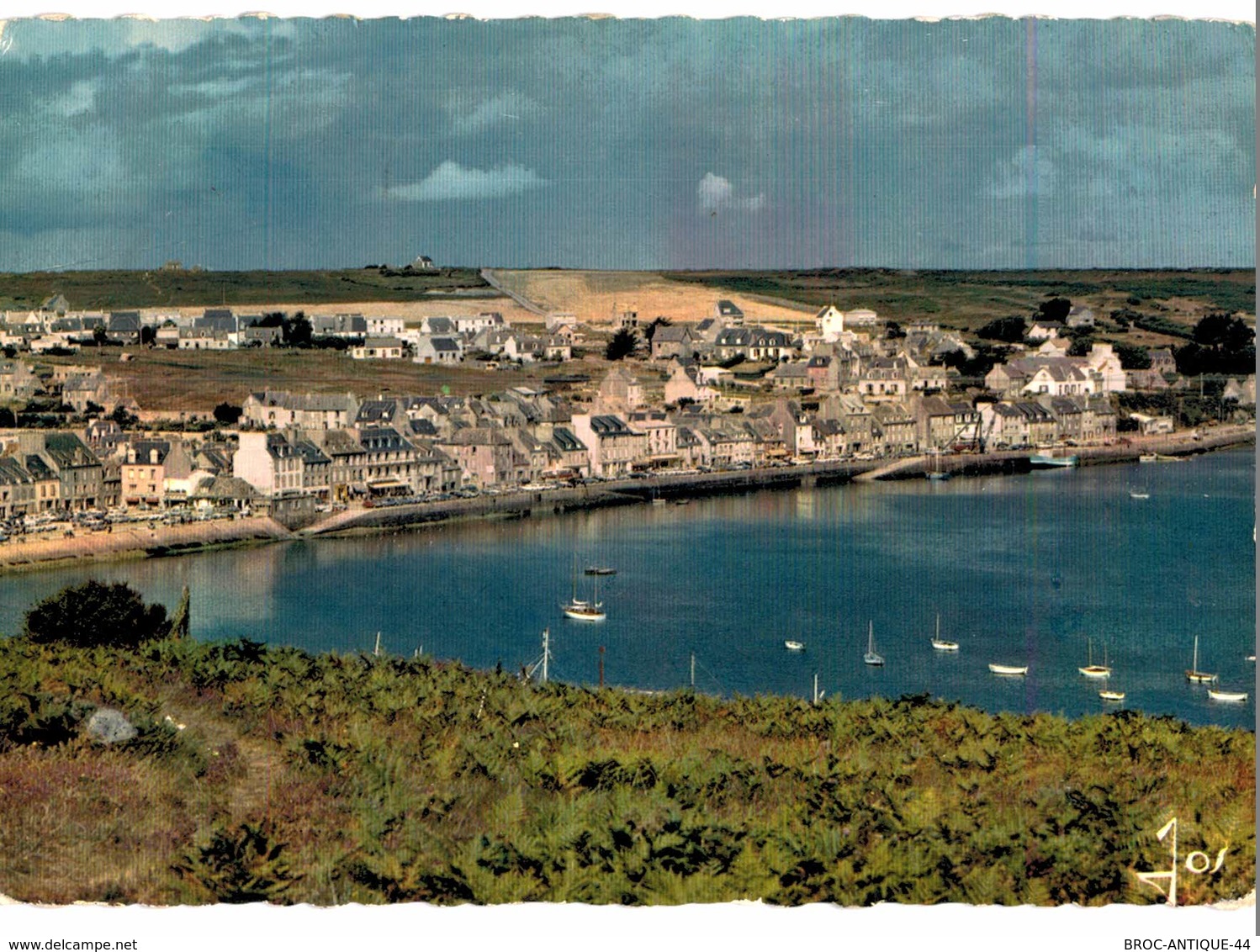 LOT N°1251 - LOT DE 60 CARTES DE CAMARET-SUR-MER  + CACHET RADE DE BREST POINTE DES ESPAGNOLS ROSCANVEL