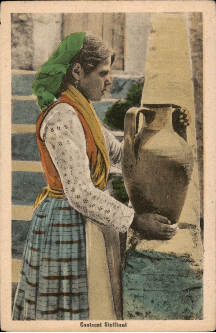 COSTUMI SICILIANI,ITALY POSTCARD - Altri & Non Classificati