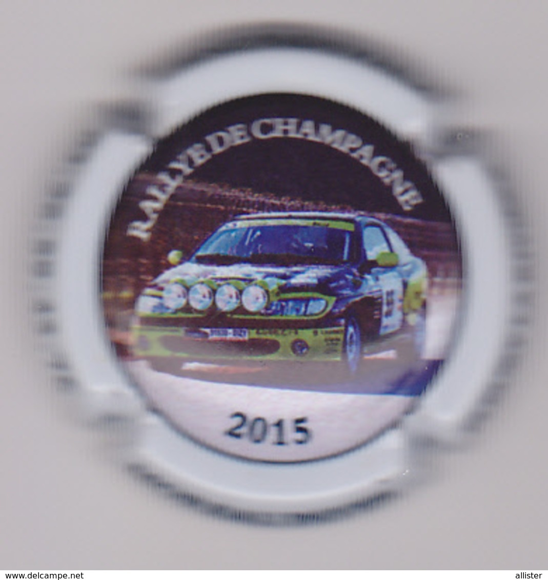 Capsule Champagne EPERNAY ( Nr ; Rallye 2015 , Moreau-Payer ) {S12-19} - Autres & Non Classés