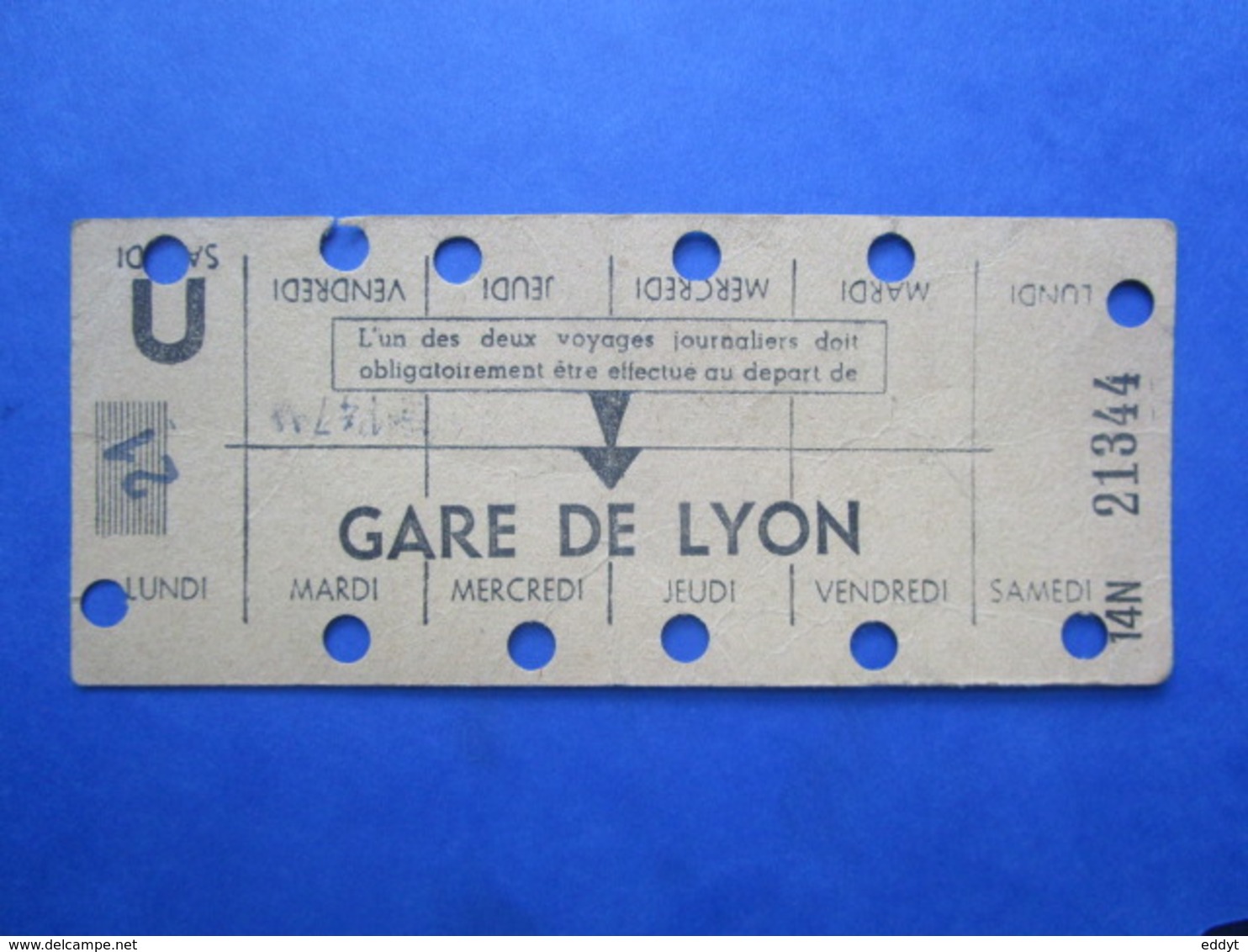 *ANCIEN TICKET Carte RATP Métro Hebdomadaire De Travail - Station Gare De LYON - PARIS - - Europe