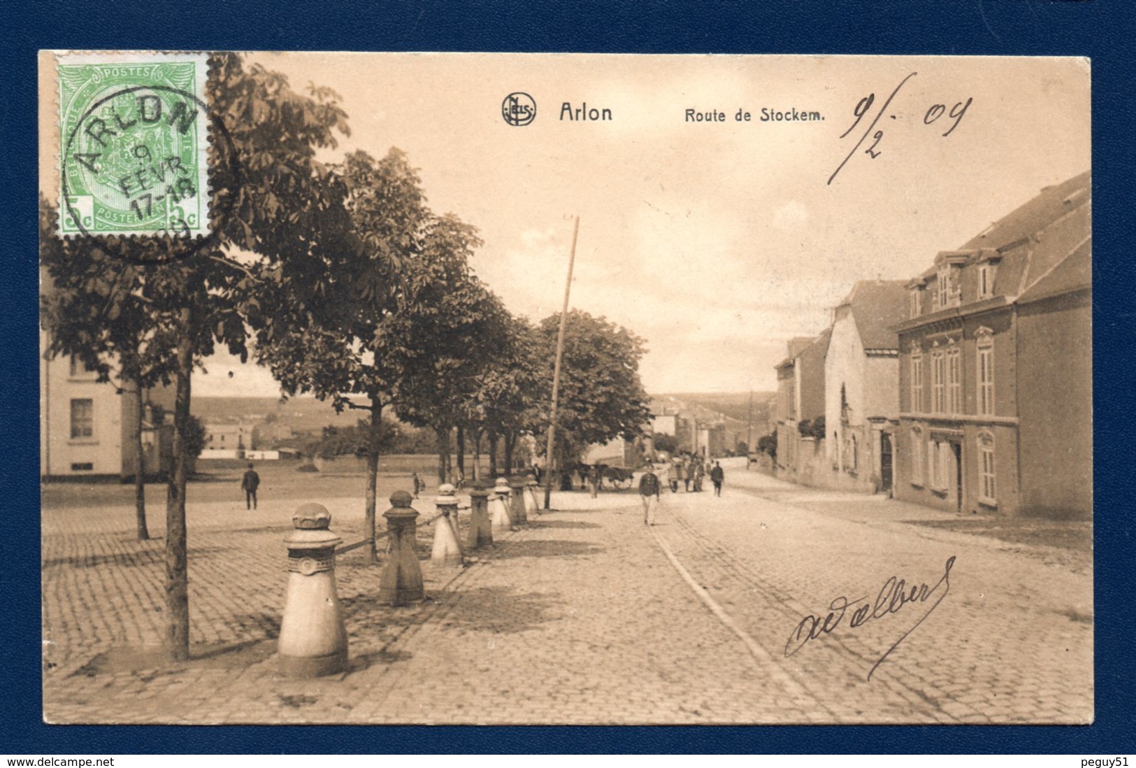 Arlon. Route De Stockem. Passants, Militaires, Chariots. 1909 - Arlon