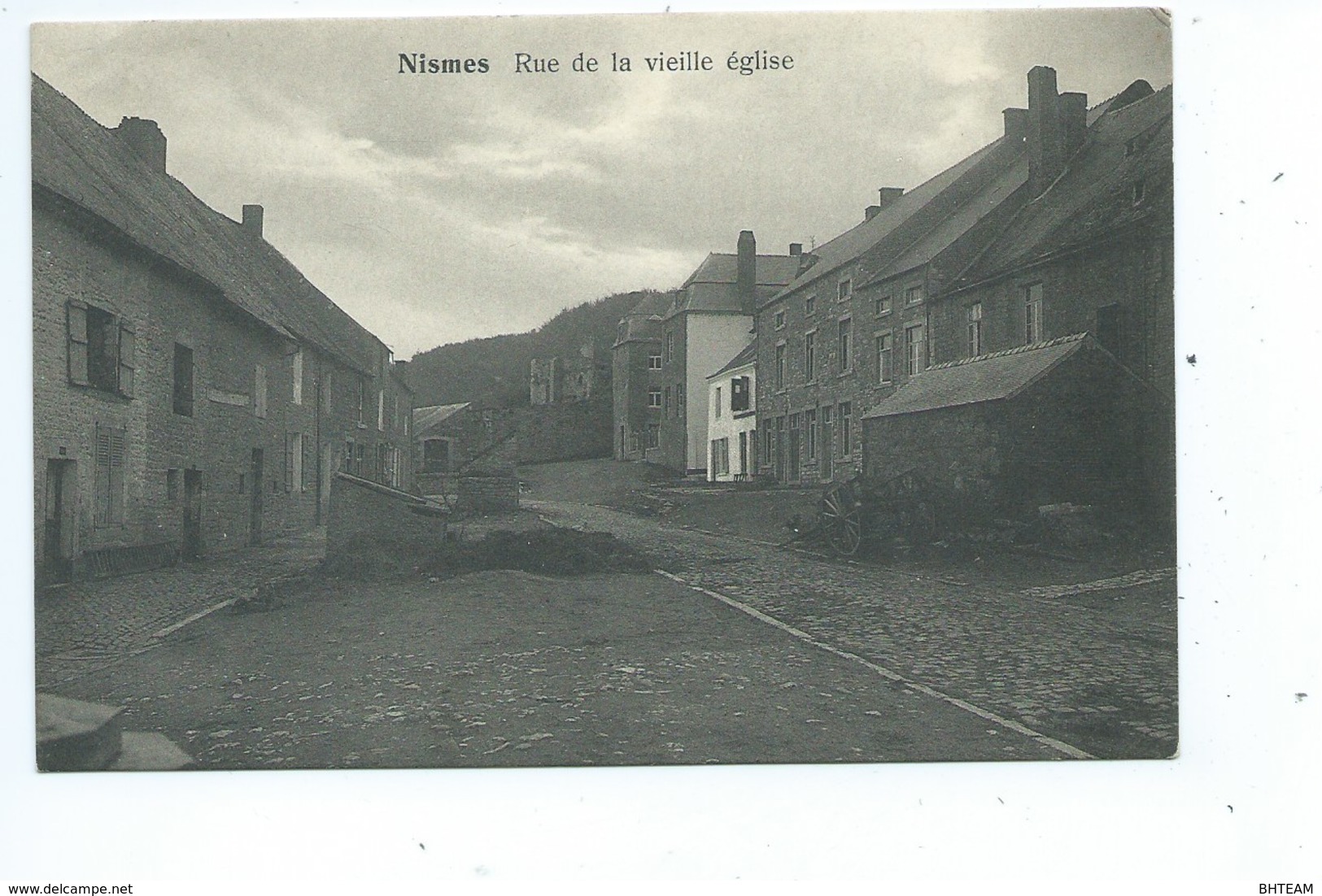 Nismes Rue De La Vieille Eglise - Viroinval