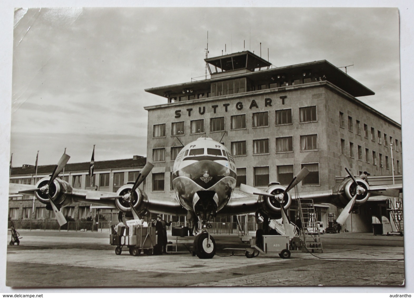 CPSM AK Allemagne Flughafen Stuttgart Aéroport Avion En Gros Plan 1958 Compagnie KLM - Stuttgart