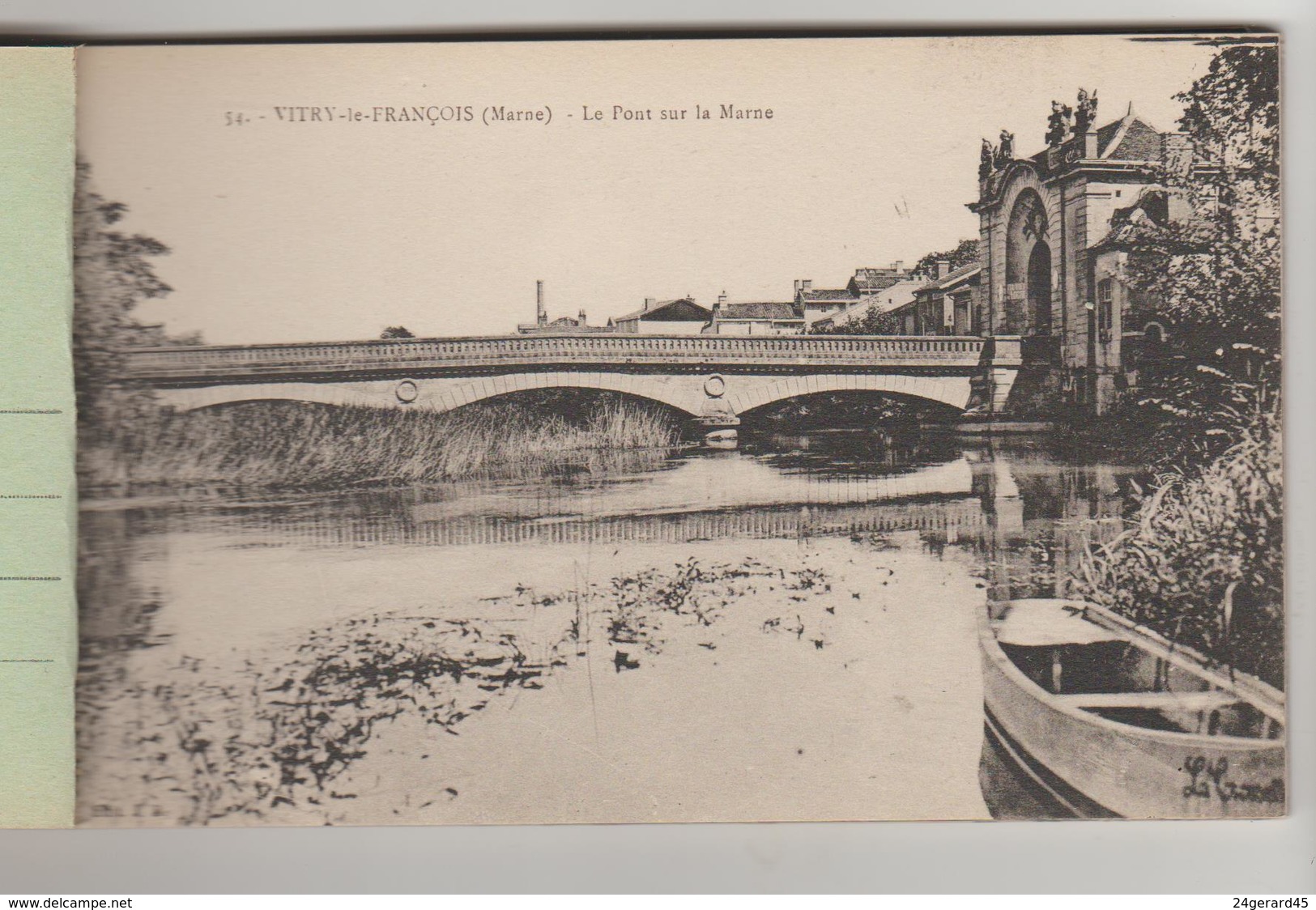 CARNET COMPLET 12 CPSM VITRY LE FRANCOIS (Marne) - Vue générale, monuments....