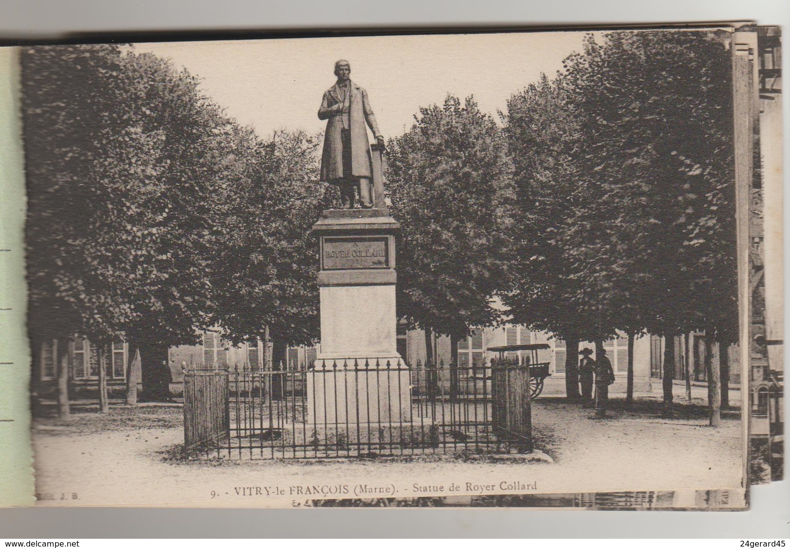 CARNET COMPLET 12 CPSM VITRY LE FRANCOIS (Marne) - Vue générale, monuments....