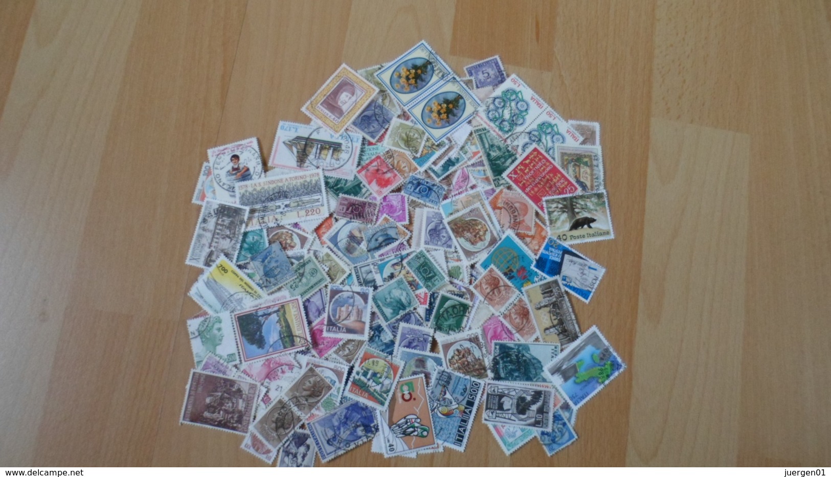 Italien Mit Zirka 1300 Marken - Vrac (min 1000 Timbres)