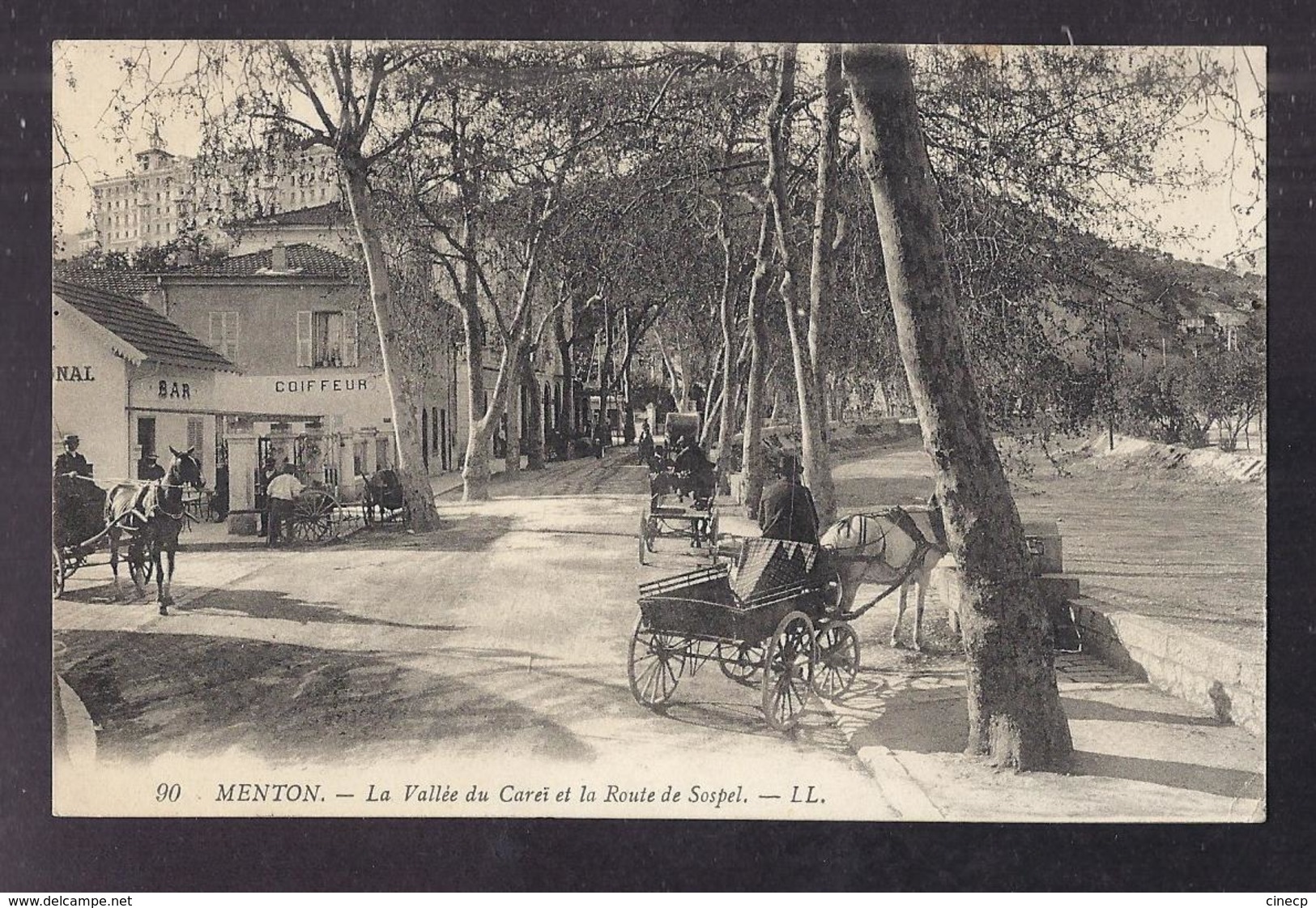 CPA 06 - MENTON - La Vallée Du Careï Et La Route De Sospel - Très Jolie ANIMATION CENTRE VILLE ATTELAGE BAR COIFFEUR - Menton