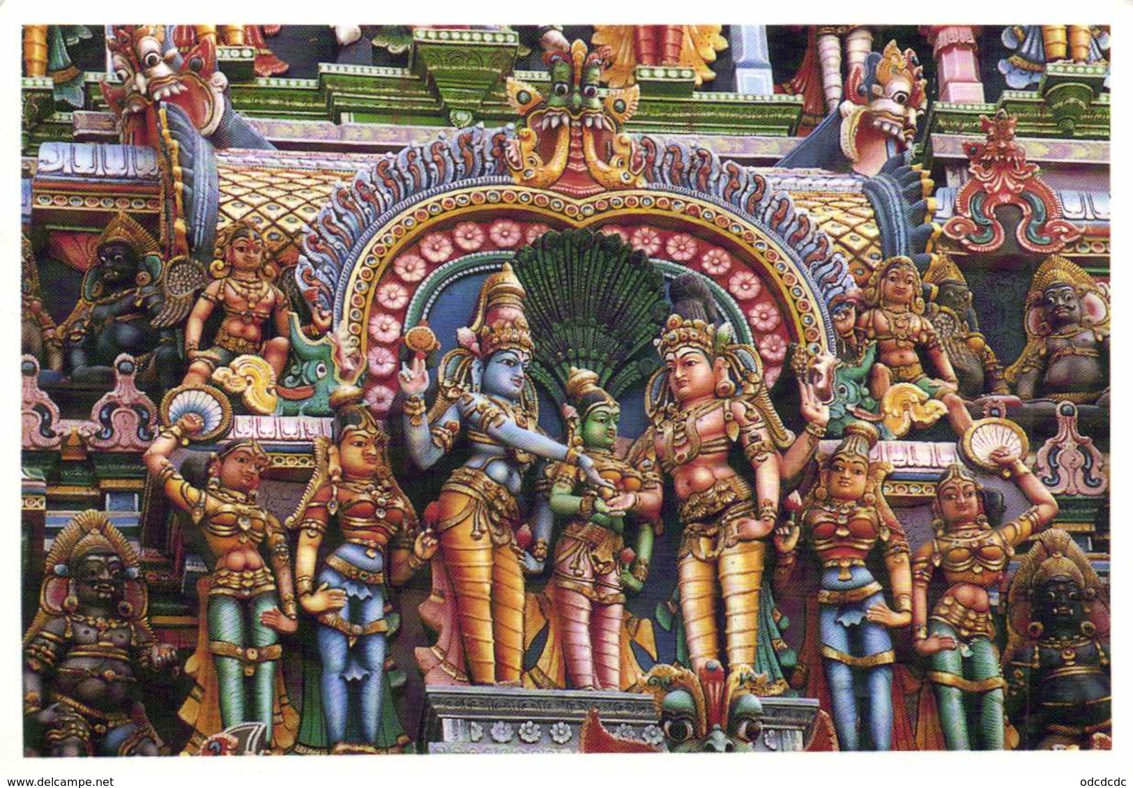 MADURAI  MENASHI TEMPLE TOWER  RV  Beaux Timbres - Inde