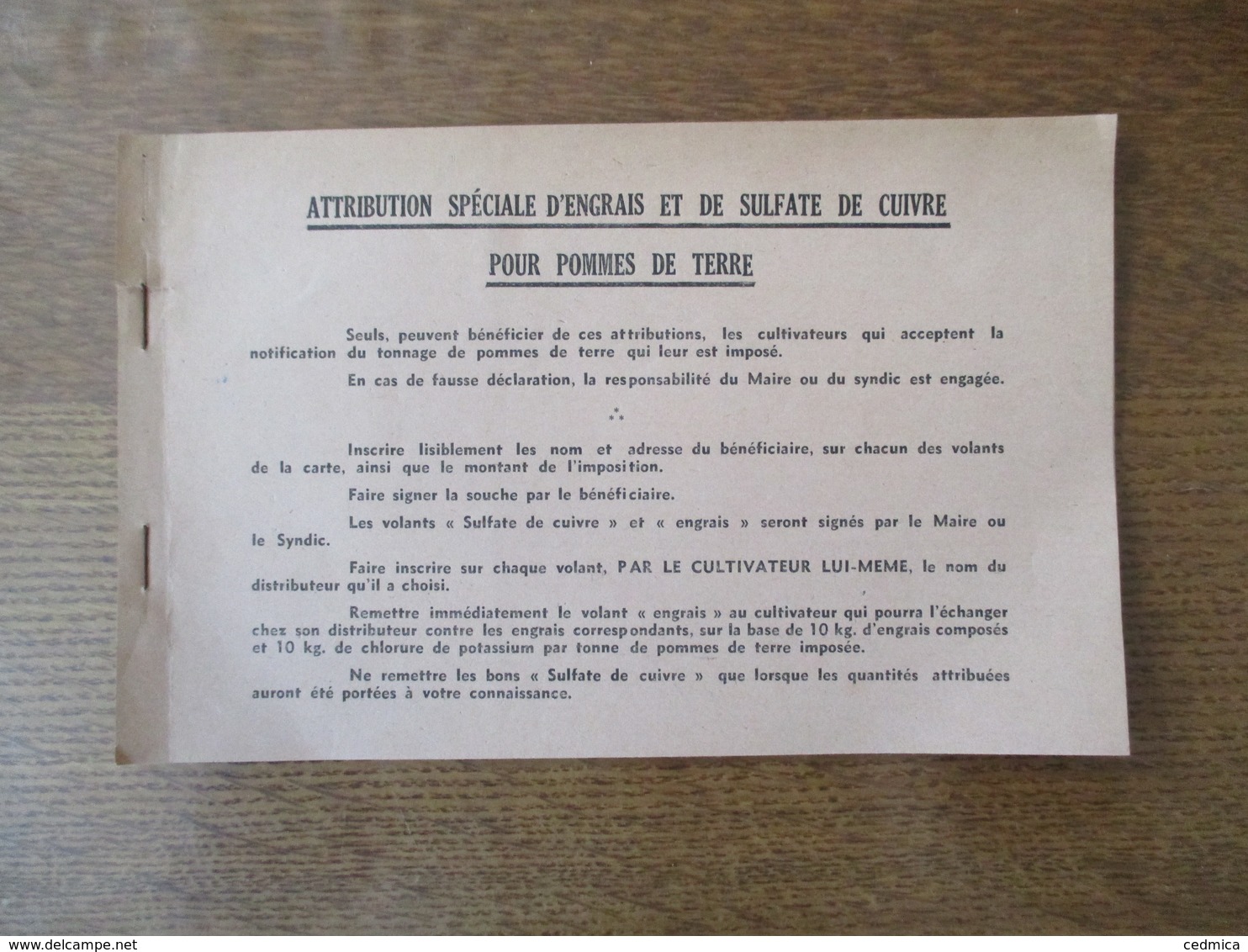 CARNET ATTRIBUTION SPECIALE D'ENGRAIS ET DE SULFATE DE CUIVRE POUR POMMES DE TERRE G.I.R.P.I.A. LILLE 6 PAGES - Historische Documenten