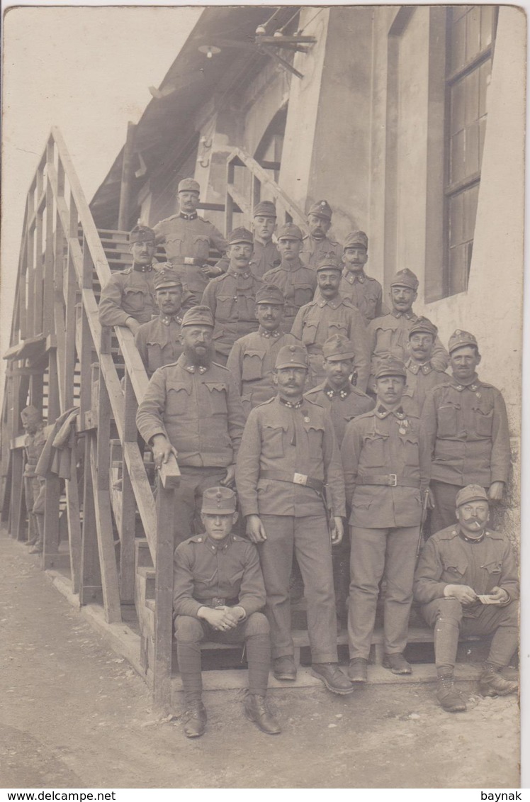 AUSTRIA   -  K. U. K.  OFFICERS IN BUKOWINA 1917 ~  ORIGINAL PHOTO  ~  PC FORMAT - 1914-18