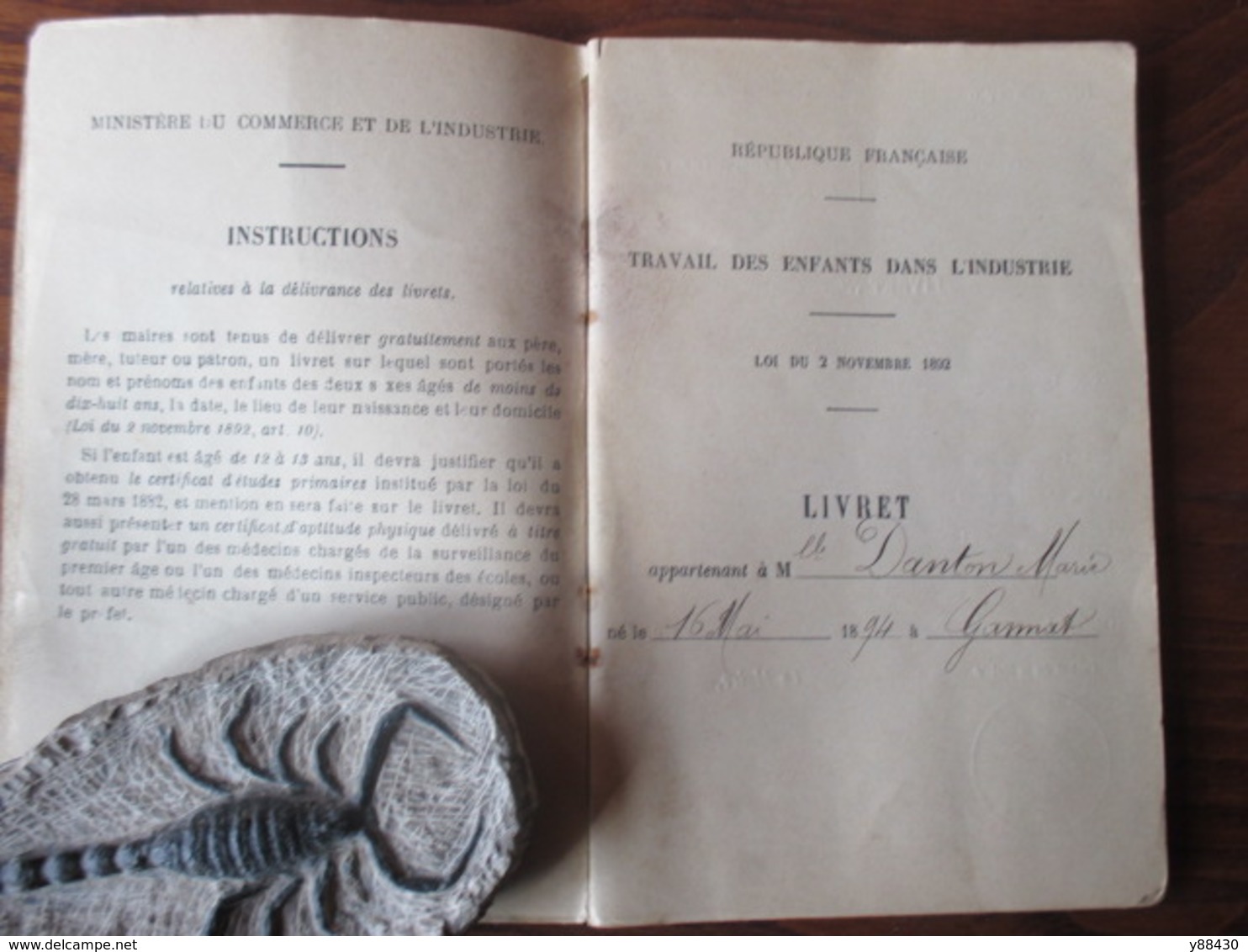 Livret Personnel De L'enfanf à GANNAT. Allier - Année 1907 - TRAVAIL DES ENFANTS DANS L'INDUSTRIE - 44 Pages - 15 Photos - Décrets & Lois