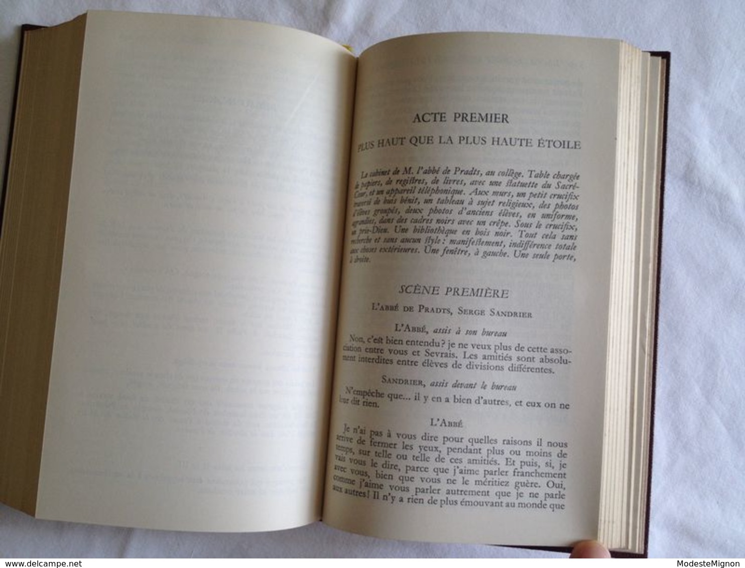 Théâtre de Montherlant. Gallimard 1955. Préface de J. de Laprade. Bibliothèque de la Pléiade