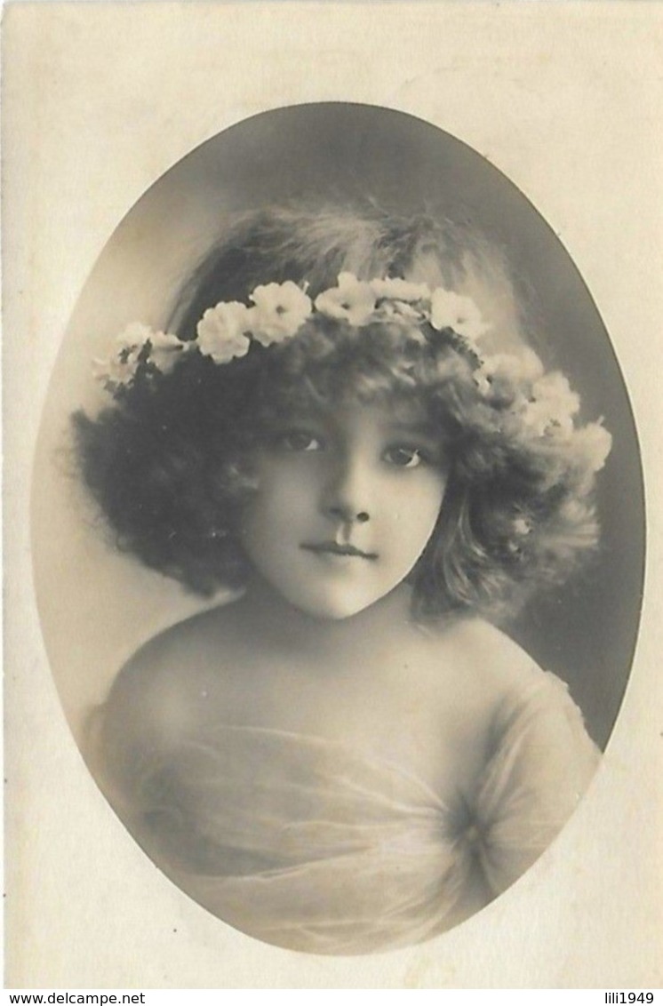 CPA 1912 D'origine édt RPH 3737/1 élégante Fillette Avec Une Couronne De Fleurs Dans Les Cheveux  Pretty Little Girl - Abbildungen