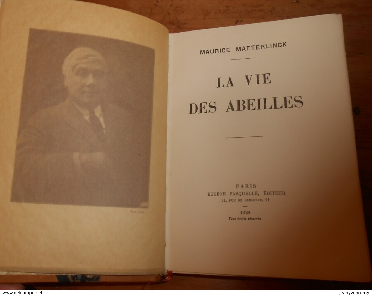 La Vie Des Abeilles. Maurice Maeterlinck. 1928. - 1901-1940