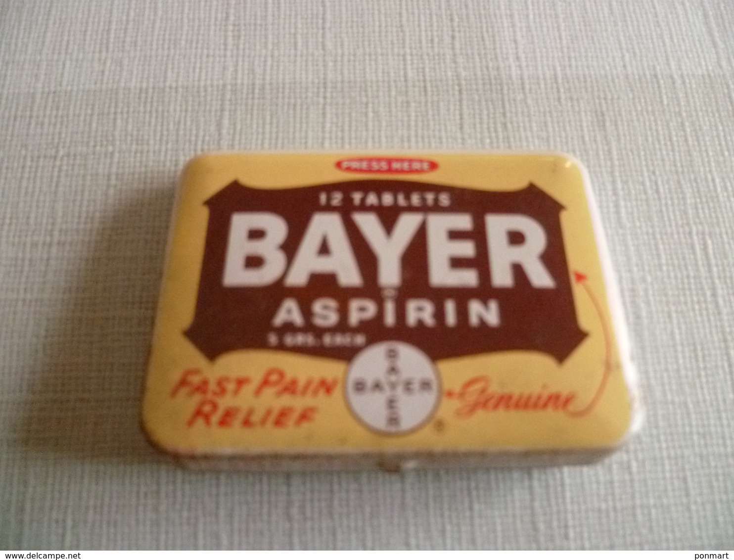 Boite Métallique à Charnière Médicament " Bayer Aspirin " - Boîtes