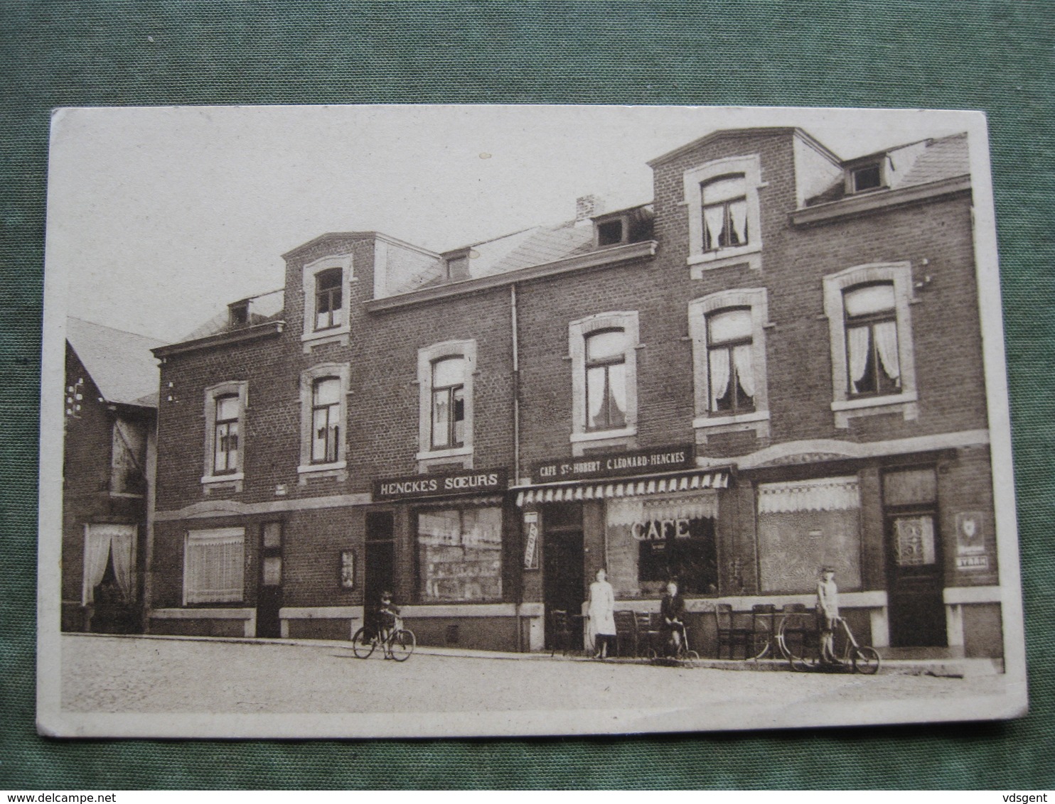 SAINT HUBERT - CAFÉ "ST. HUBERT"  ( Scan Recto/verso ) - Saint-Hubert