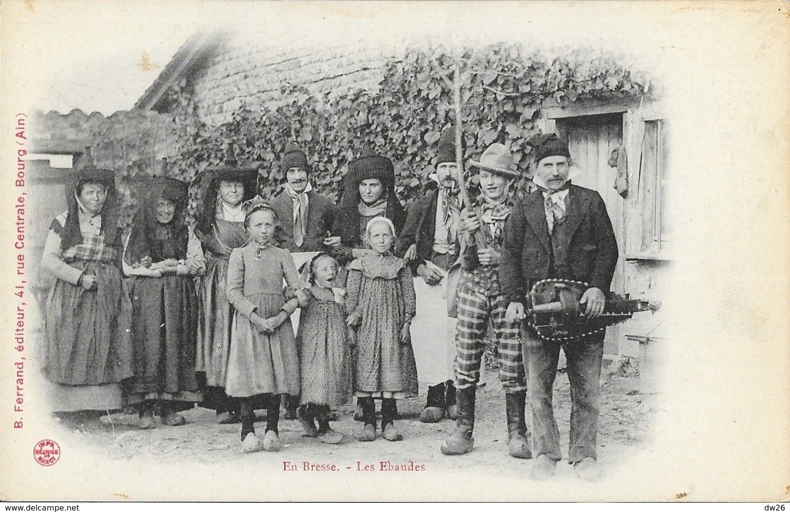 En Bresse - Les Ebaudes En Costume Bressan - Edition B. Ferrand - Carte Non Circulée - Costumes