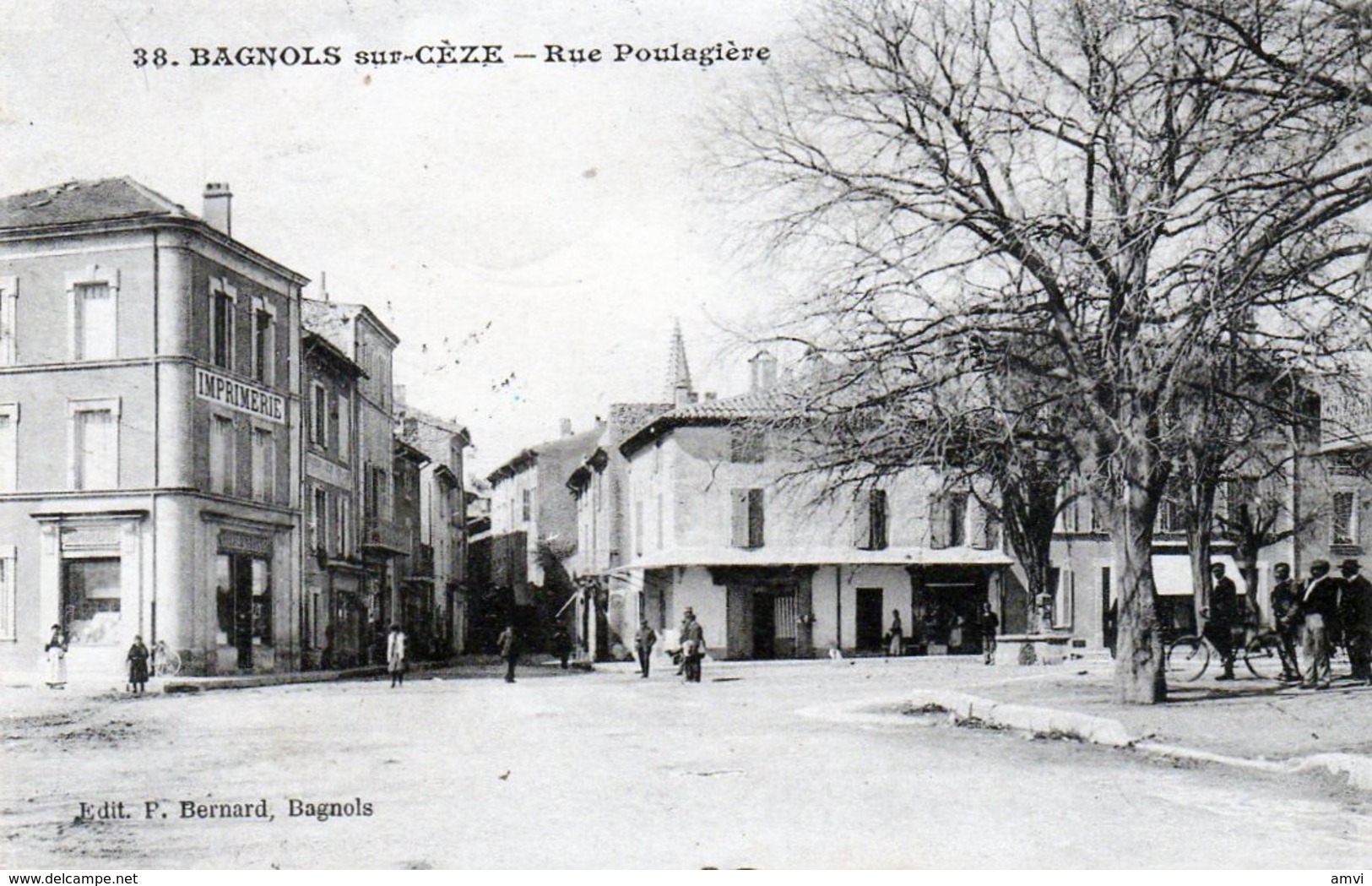 205-3759 -  30 - Bagnols Sur Cèze - Place De La Poulagière - Bagnols-sur-Cèze