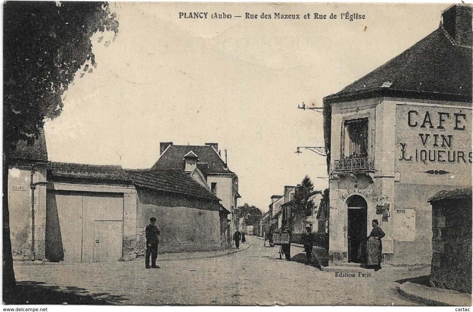 D10 - PLACY - RUE DES MAZEUX ET RUE DE L'EGLISE - Café Au Bon Coin-Charrette-Vélo Et Plusieurs Personnes - Autres & Non Classés