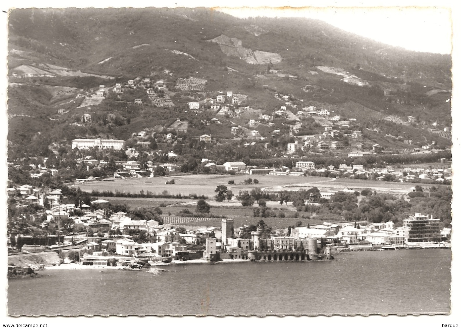 D 06 . CPSM +/-1960 . Vue Panoramique Aerienne Sur LA NAPOULE . Au Fond MANDELIEU . - Other & Unclassified