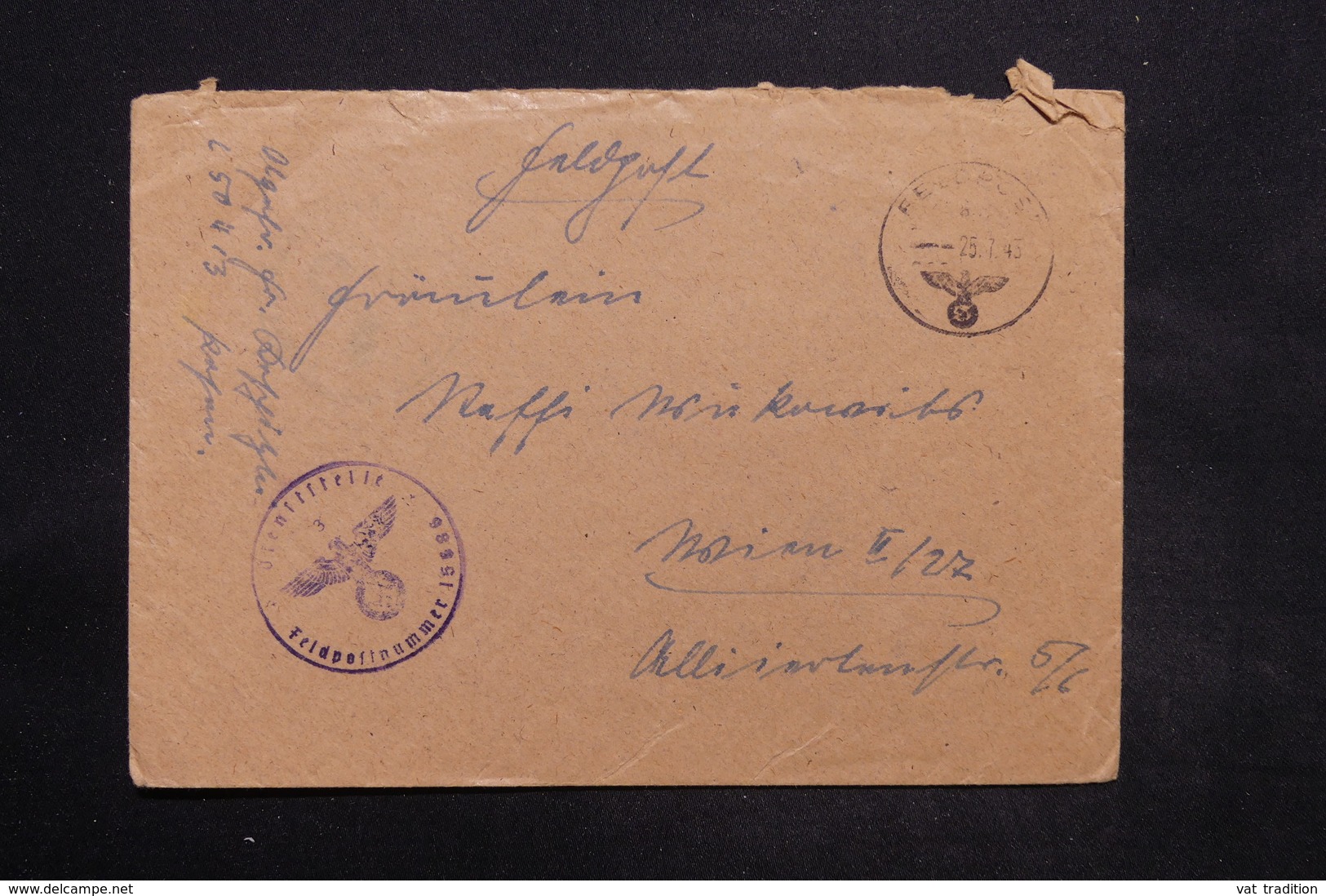 ALLEMAGNE - Enveloppe En Feldpost En 1943 , à Voir - L 25253 - Lettres & Documents