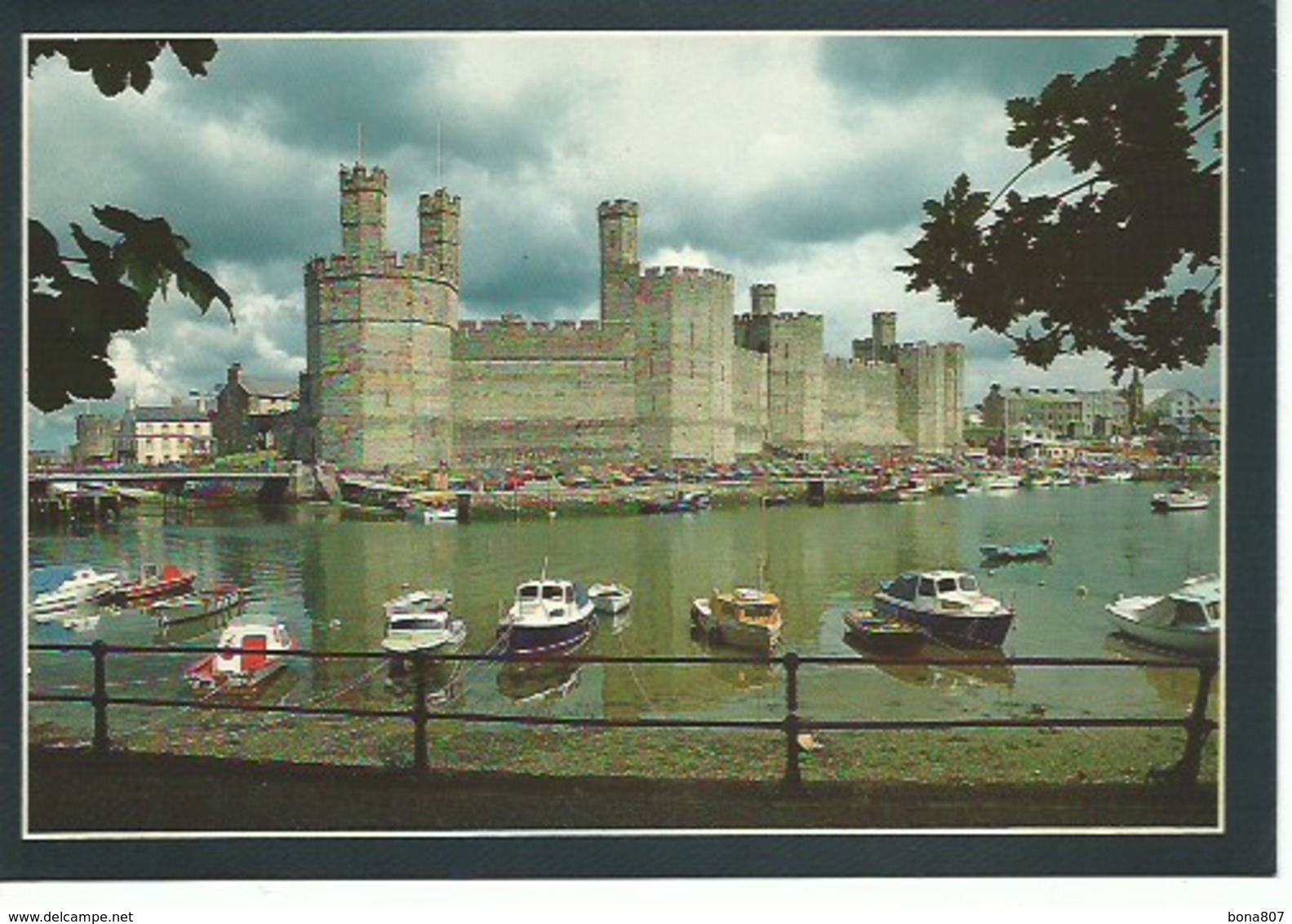 Royaume Unis : Pays De Galles : Caernarfon Castle 120X170 - Caernarvonshire
