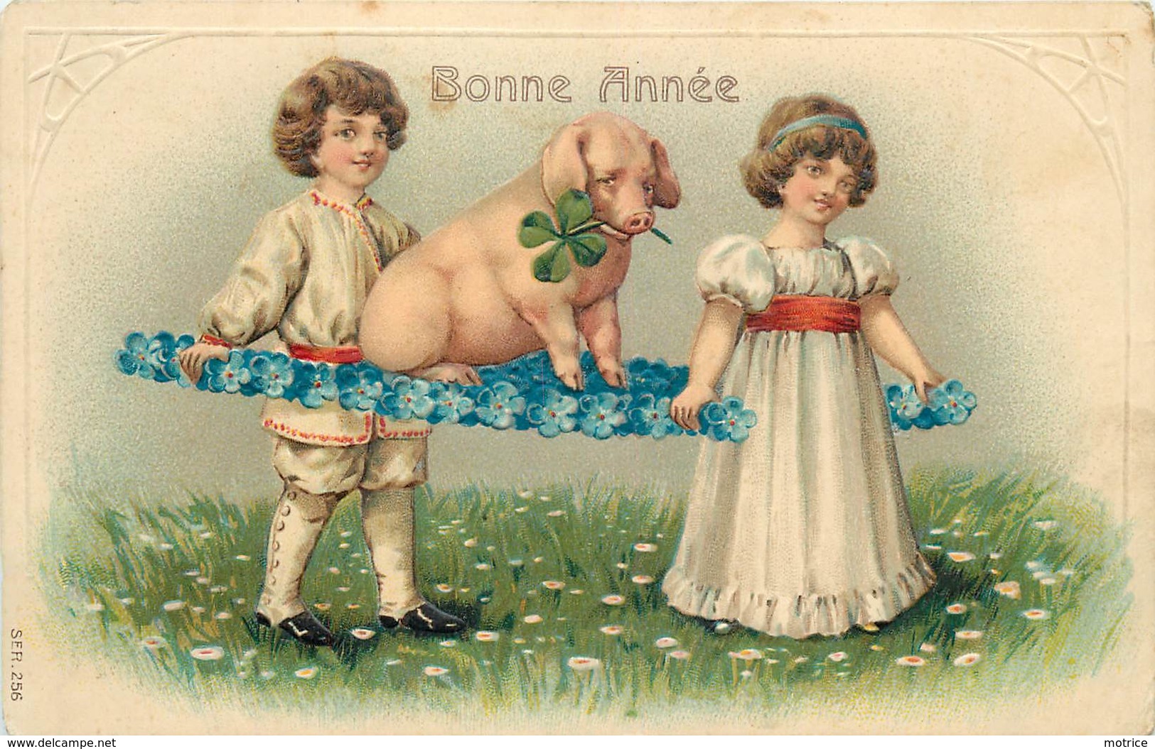 BONNE ANNÉE - Couple D'enfants Et Cochon (carte Gaufrée) - Cochons