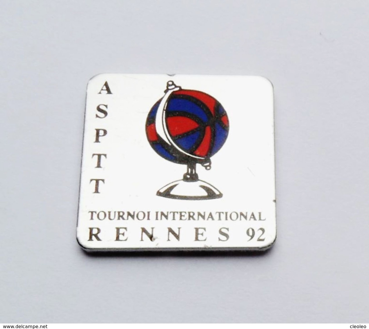 Pin's ASPPT Tournoi International Rennes 92 - BR3/5 - Villes