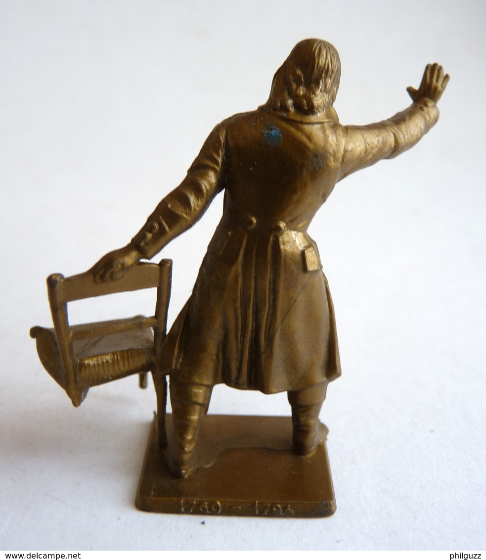 FIGURINE PUBLICITAIRE MOKAREX  - LA REVOLUTION FRANCAISE - CAMILLE DESMOULINS Casse - Autres & Non Classés