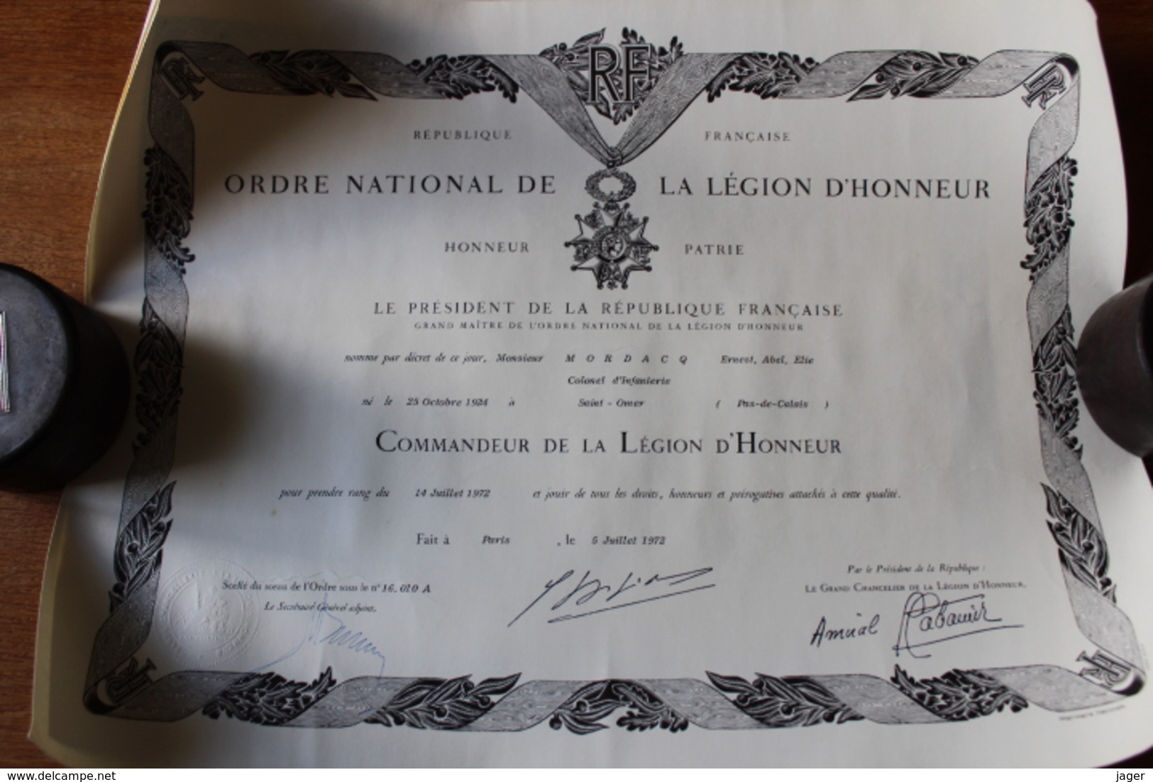 2 Diplômes Grand Officier Et Commandeur Pour Un Général De Division - Diplômes & Bulletins Scolaires