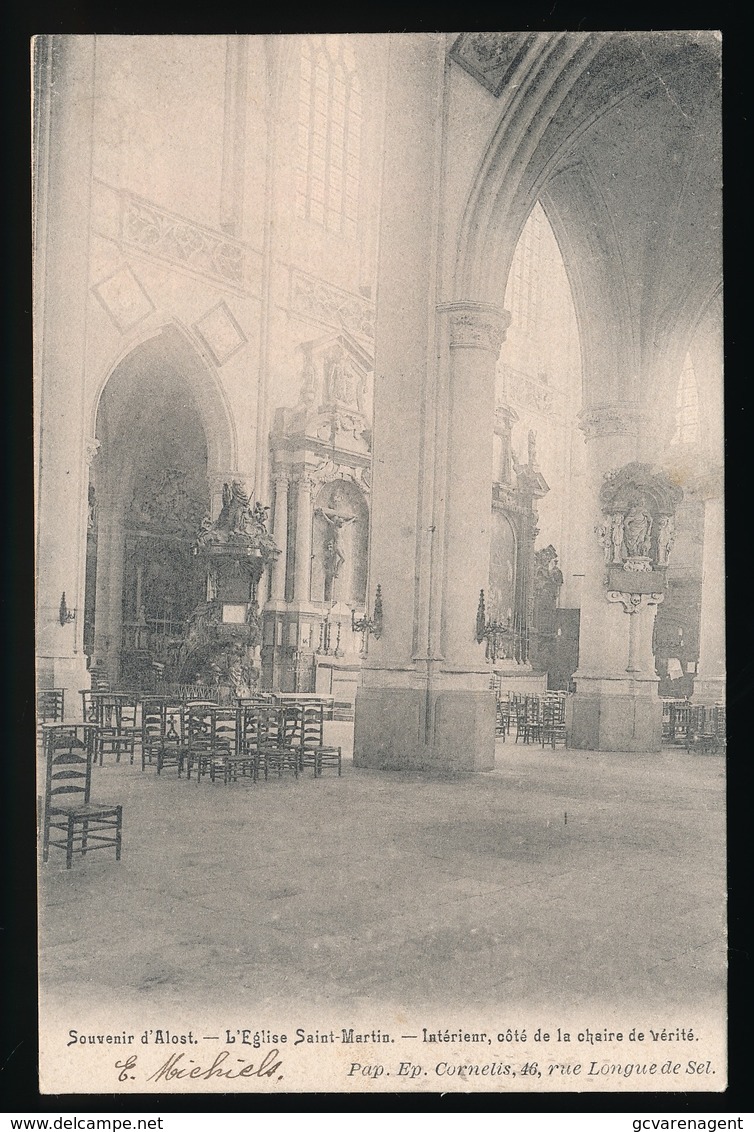 AALST -  SOUVENIR D'ALOST      L'EGLISE SAINT MARTIN - INTERIEUR , COTE DE LA CHAIRE DE VERITE  - 2 SCANS MOOIE STAAT - Aalst