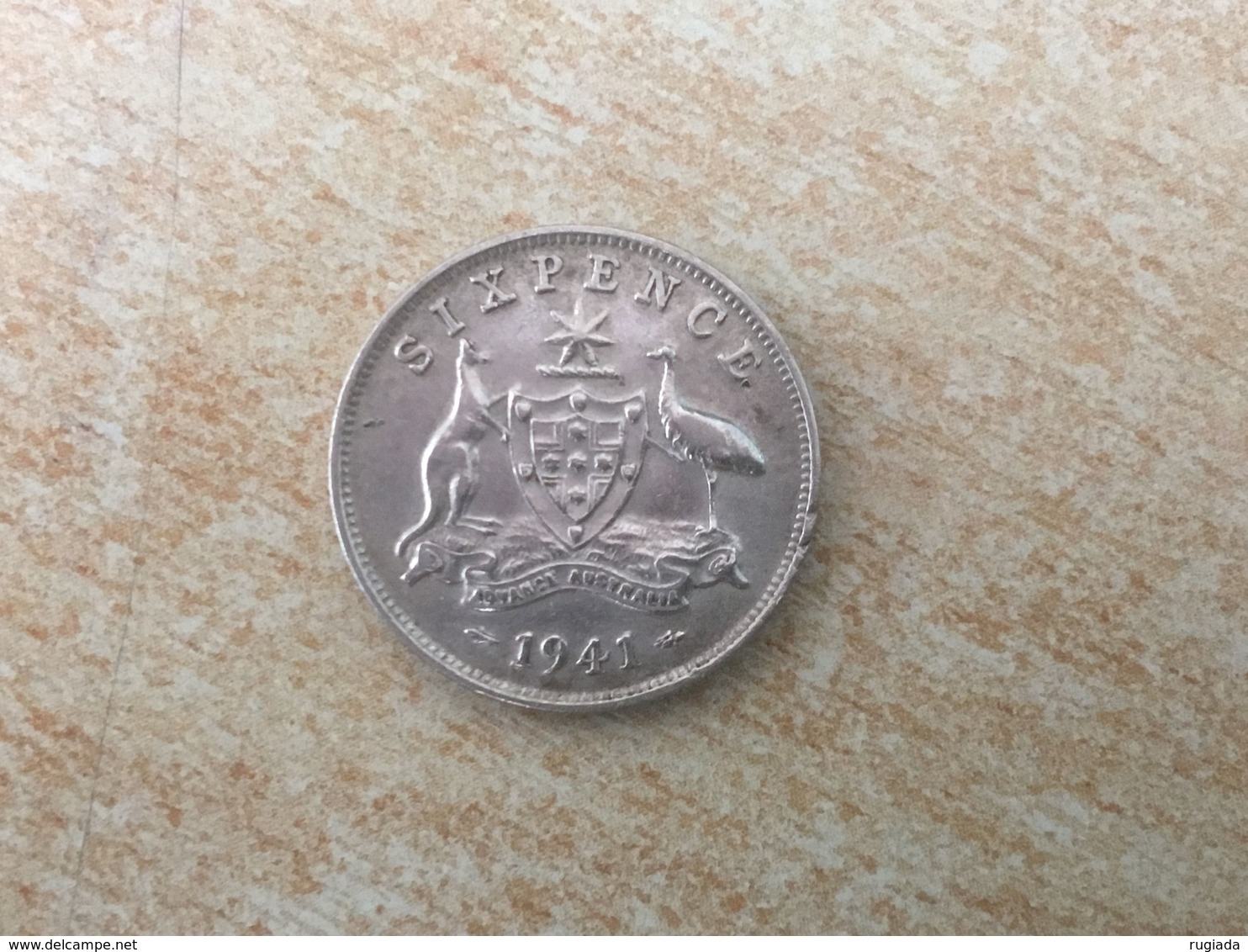 1941 Australia Silver Sixpence Coin, Very Fine, Scarcer Date - Sixpence