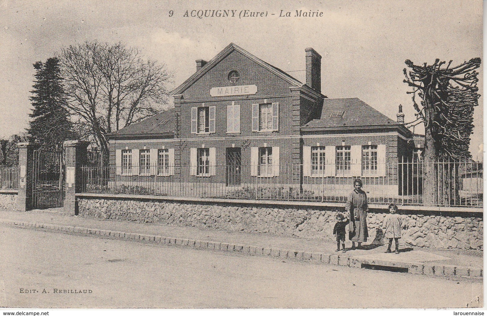 27 - ACQUIGNY - La Mairie - Acquigny