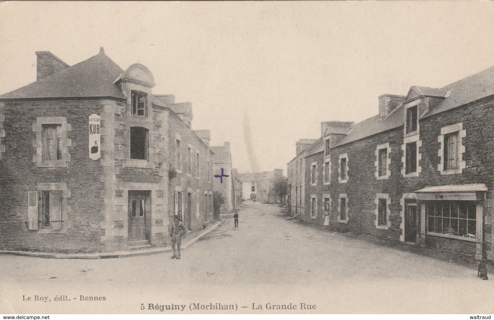 56--REGUINY--LA GRANDE RUE--VOIR SCANNER - Andere & Zonder Classificatie