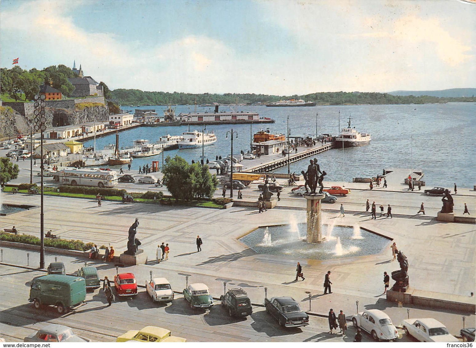 Norvège - Oslo - Utsikt Over Radhusplassen Og Havna - City Hall Square And The Harbour - Norvège