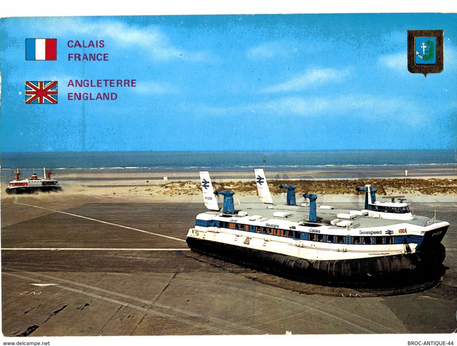 CPM* N°2689 - CALAIS - HOVERCRAFTS - Calais