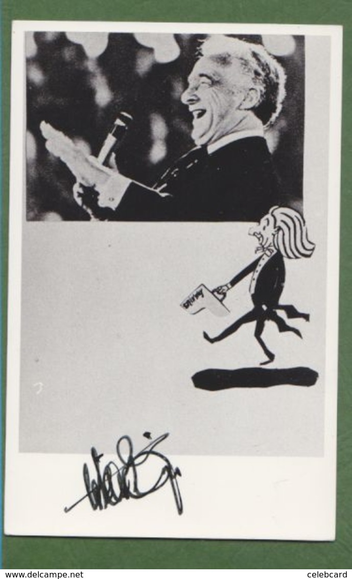 VICTOR BORGE AUTOGRAPH / AUTOGRAMM   In Person Signed Glossy Photo 9/14 Cm  3,5/5,5  Inch  *Photo Signee* - Sonstige & Ohne Zuordnung