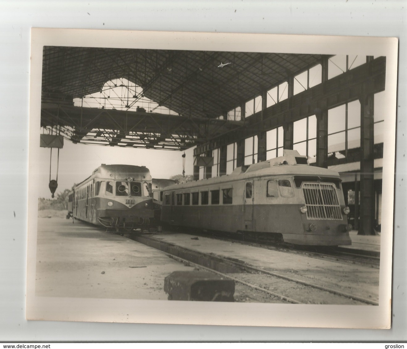 COTE D'IVOIRE ABIDJAN BELLE PHOTO ANCIENNE INTERIEUR DE LA GARE (TRAINS) - Lieux