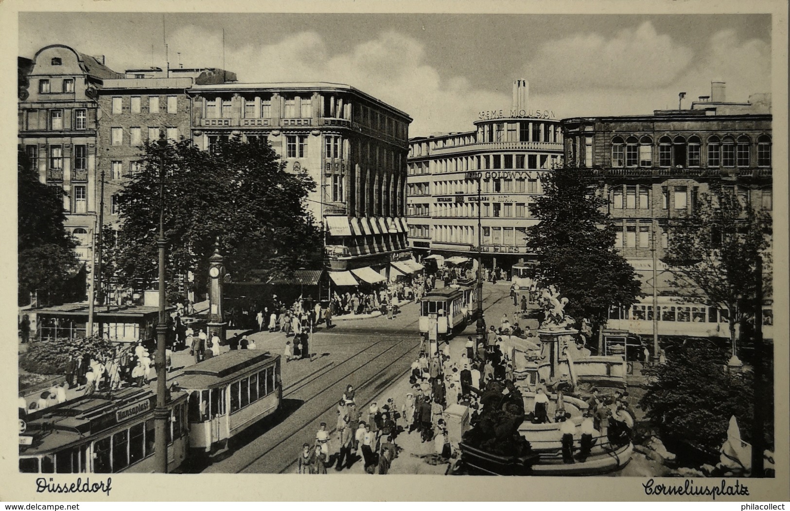 Düsseldorf // Cornelius Platz Met Strassenbahn - Tram 195? - Düsseldorf